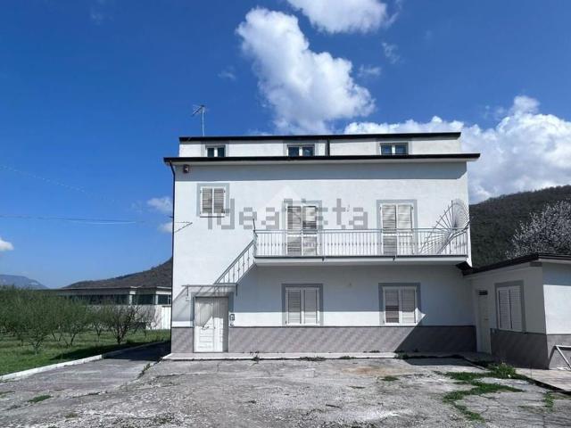 Casa in vendita a Fisciano, Campania