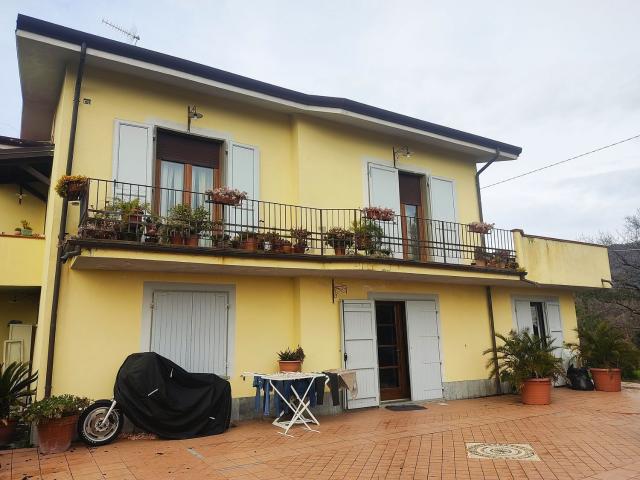 Casa in vendita a Unione di comuni Montana Lunigiana, Fosdinovo