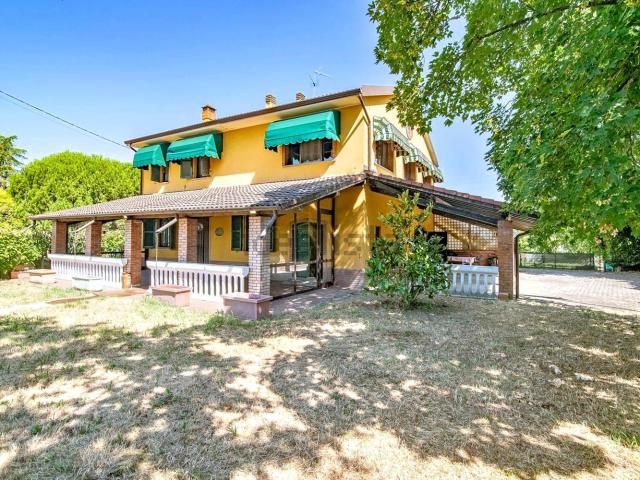 Casa in vendita a Verrua Po, Lombardia