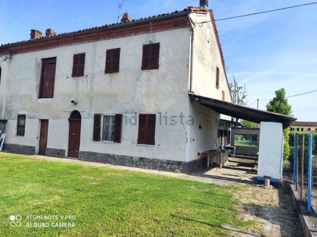 Casa in vendita a Piemonte, Alessandria