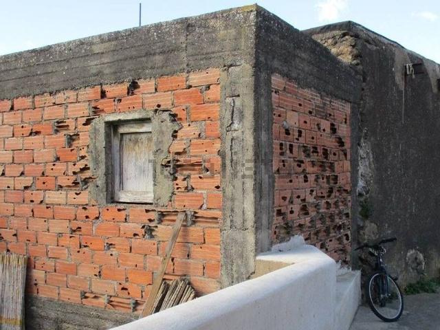 Casa in vendita a Leni, Sicilia