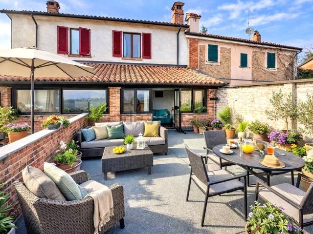 Casa in vendita a Santa Giuletta, Lombardia