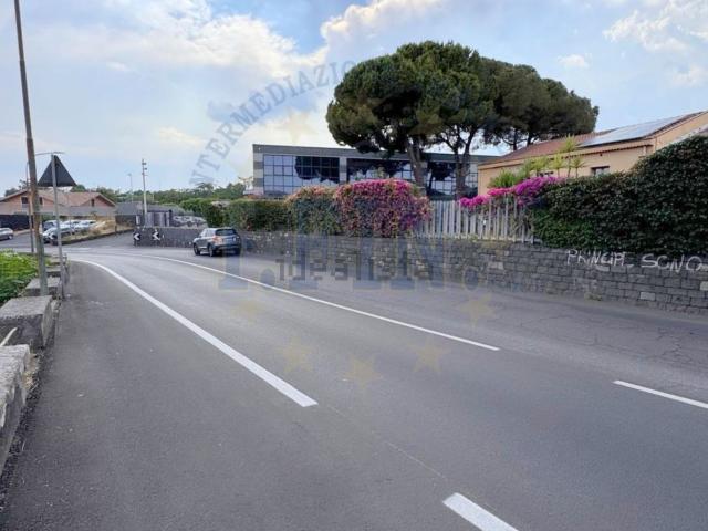 Casa in vendita a Carrubazza, San Gregorio Di Catania