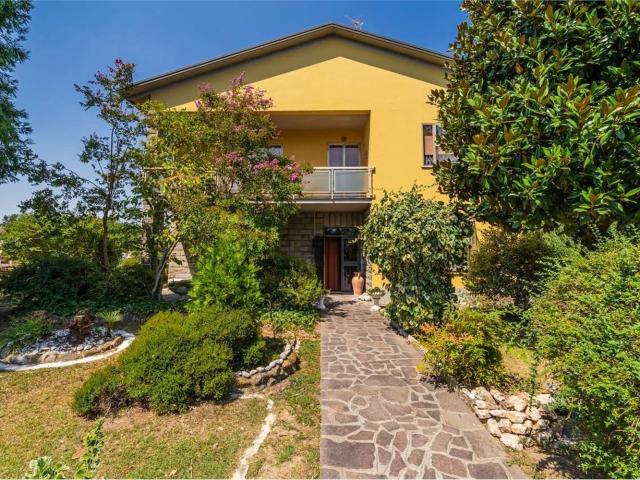 Casa in vendita a Unione Terre d'Acqua, San Giovanni In Persiceto