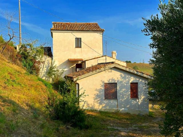 Casa in vendita a Atri, Abruzzo