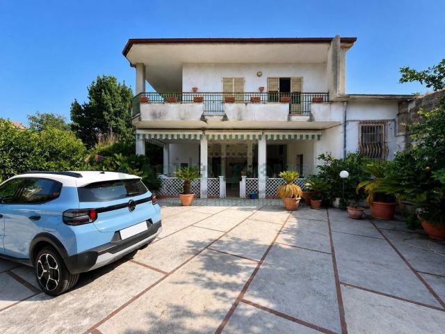 Casa in vendita a Sant'Andrea dei Lagni, Santa Maria Capua