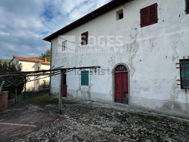 Casa in vendita a Castelfranco Piandiscò, Toscana