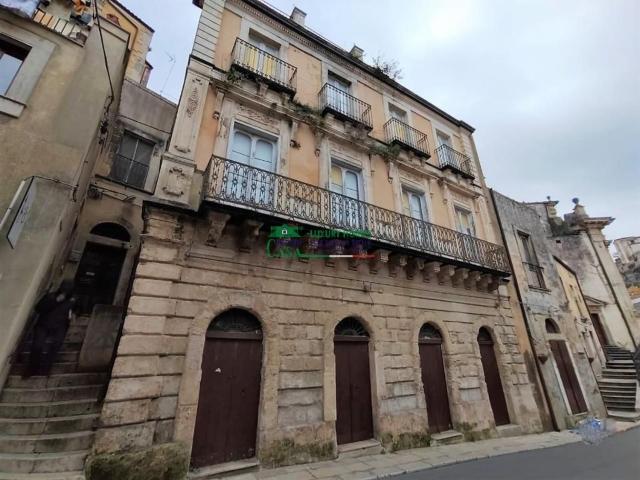 Casa in vendita a Ragusa Ibla, Ragusa