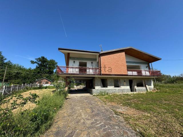 Casa in vendita a Piemonte, Alessandria
