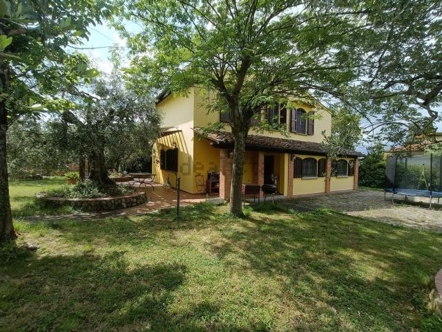 Casa in vendita a Lastra A Signa, Toscana