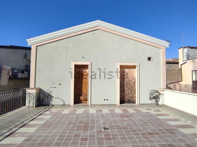Casa in vendita a Biancavilla, Sicilia