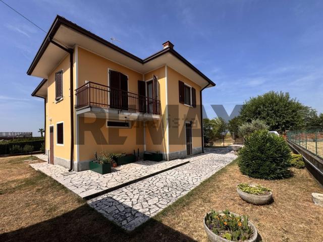 Casa in vendita a Cavriana, Lombardia