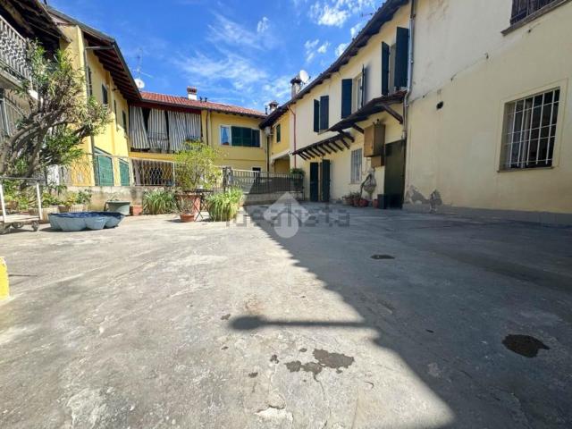 Casa in vendita a Unione dei Comuni Bassa Bresciana Occidentale, Lograto