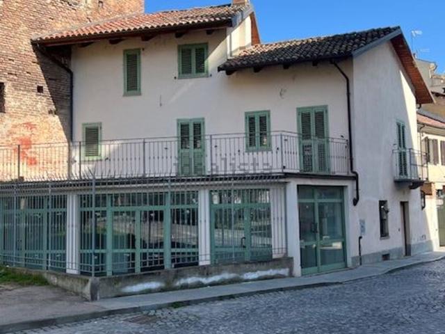 Casa in vendita a Piemonte, Asti
