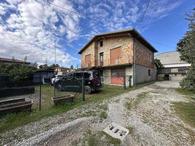 Casa in vendita a Dolo, Veneto