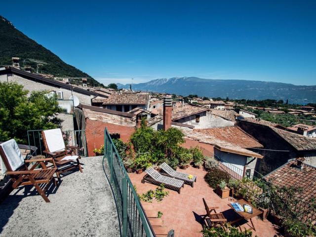 Casa in vendita a Comunità Montana Parco Alto Garda bresciano, Toscolano Maderno