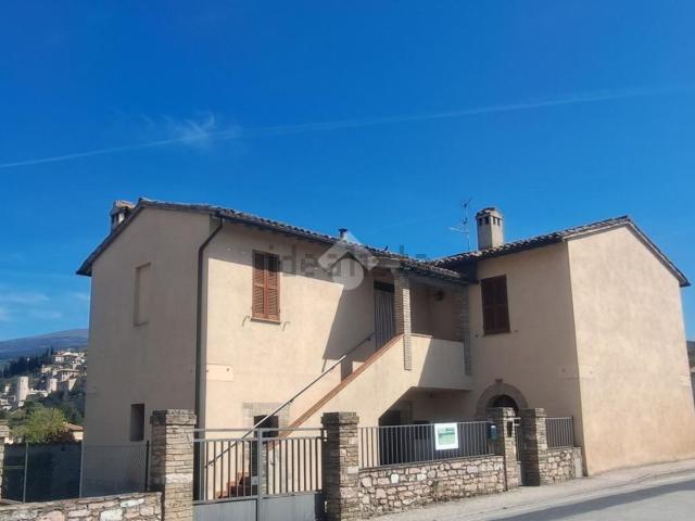 Casa in vendita a Spello, Umbria