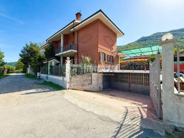 Casa in vendita a Avigliana, Torino
