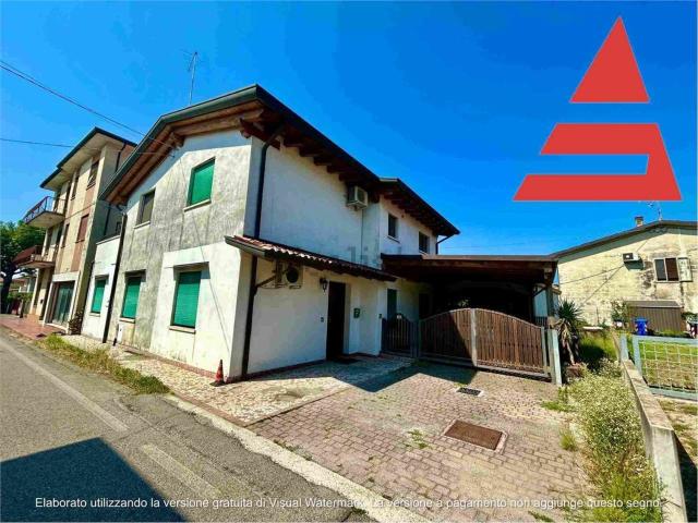 Casa in vendita a Tezze Sul Brenta, Veneto