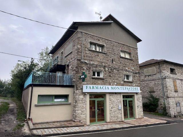 Casa in vendita a Unione dei comuni Valli del Reno, Lavino e Samoggia, Monte San Pietro