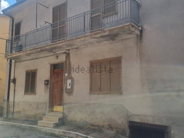 Casa in vendita a Celano, L'Aquila