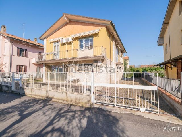Casa in vendita a Unione dei comuni Valle del Savio, Cesenà