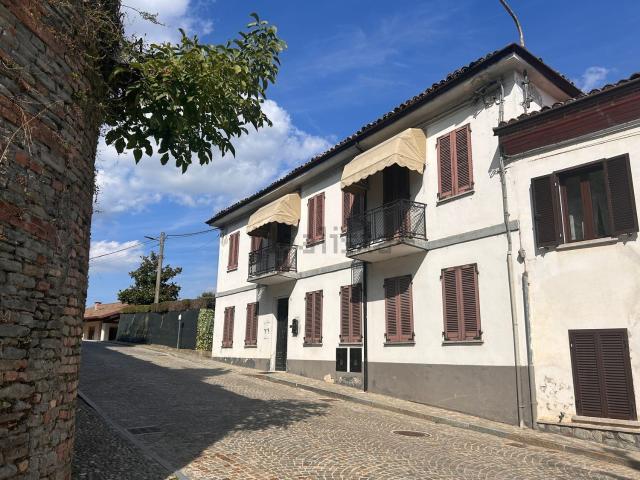 Casa in vendita a Piemonte, Asti