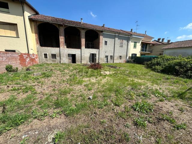 Casa in vendita a Piemonte, Alessandria