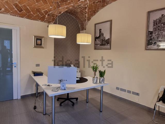 Casa in vendita a Prato, Coiano