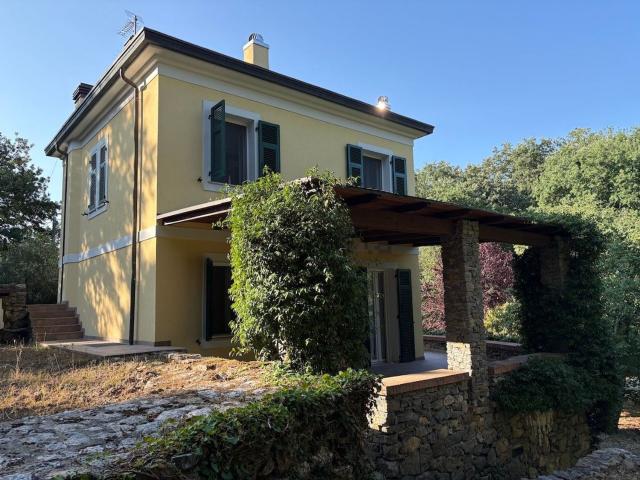 Casa in vendita a La Serra, Lerici