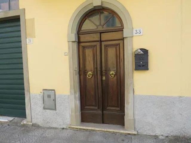 Casa in vendita a Poppi, Toscana