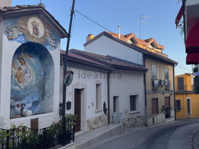 Casa in vendita a Terre dell’Ufita, Grottaminarda