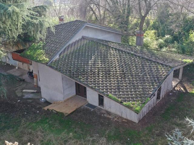 Casa in vendita a Veronella, Veneto
