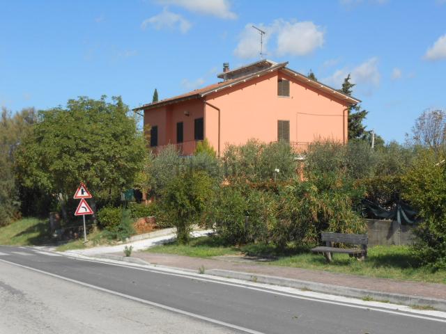 Casa in vendita a Campanile, San Giorgio di Pesaro
