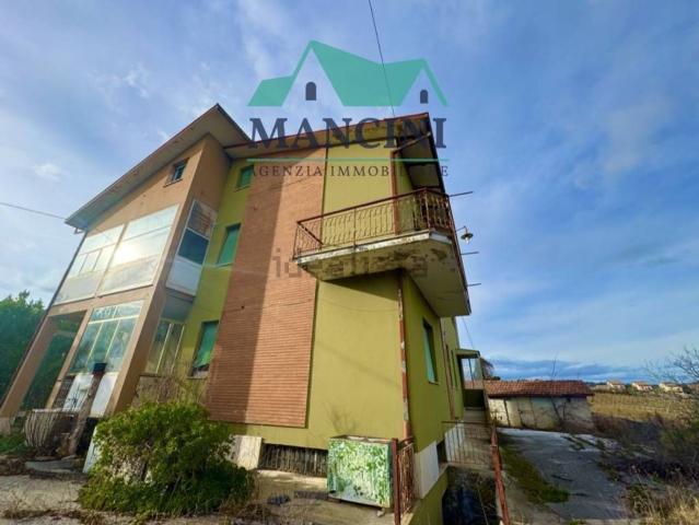 Casa in vendita a Marche, Ancona