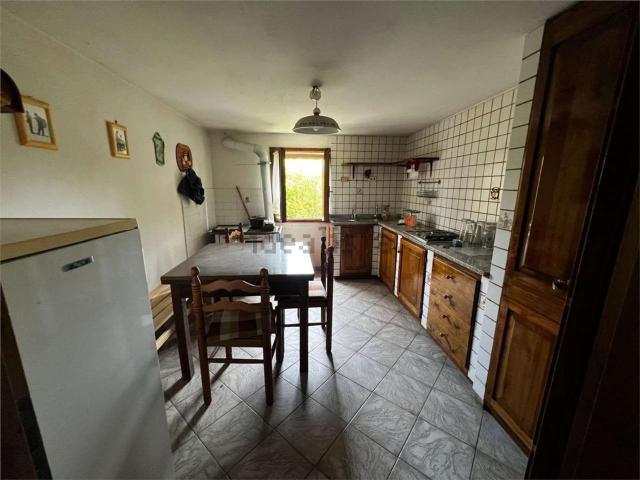 Casa in vendita a Unione dei comuni del Frignano, Serramazzoni