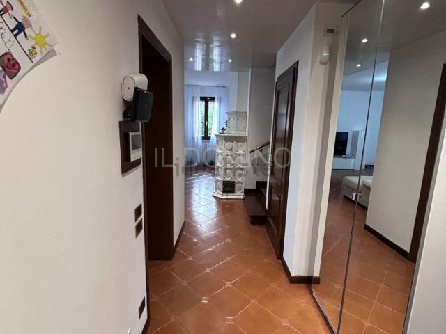 Casa in vendita a Legnaro, Padova