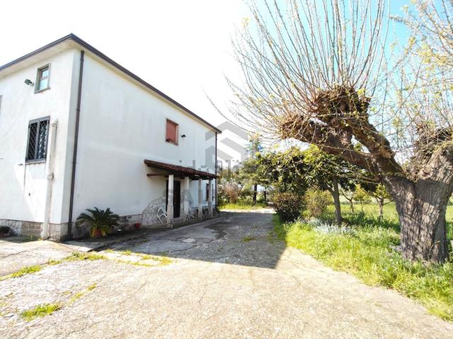 Casa in vendita a Telese Terme, Benevento