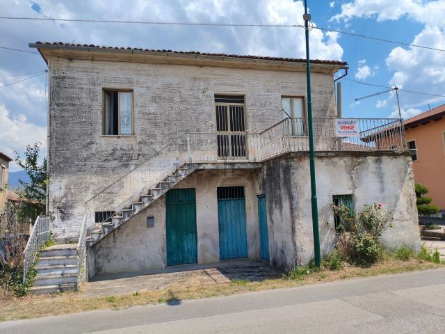 Casa in vendita a Teggiano, Campania