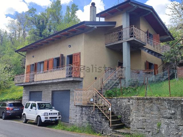 Casa in vendita a Unione dell'Appennino Bolognese, San Benedetto Val Di Sambro