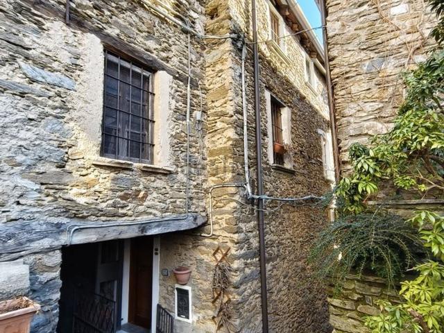 Casa in vendita a Unione dei comuni della Valvarrone, Sueglio