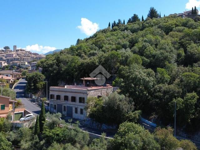 Casa in vendita a Casperia, Lazio