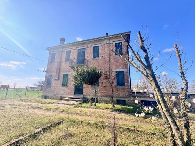 Casa in vendita a Cerea, Veneto
