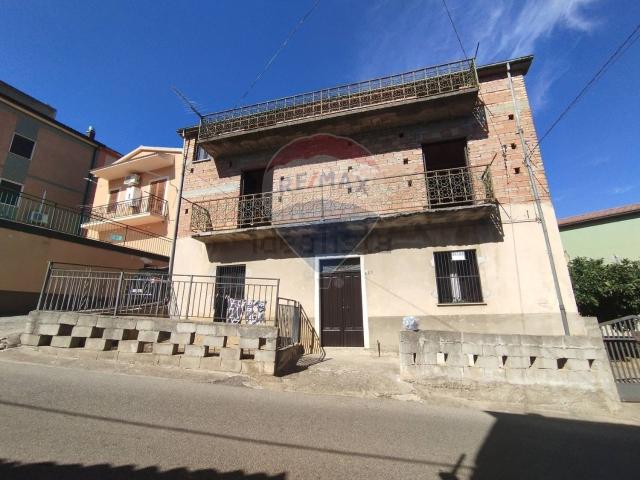 Casa in vendita a Calabria, Cosenza