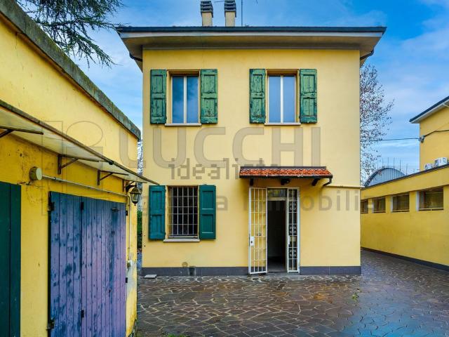 Casa in vendita a Dozza, Bologna