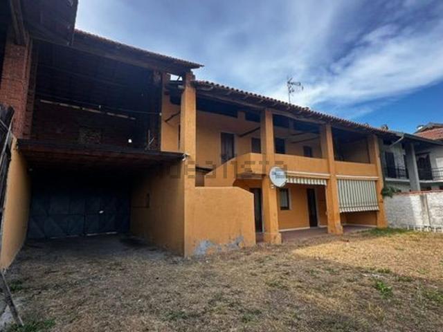 Casa in vendita a Piemonte, Novara