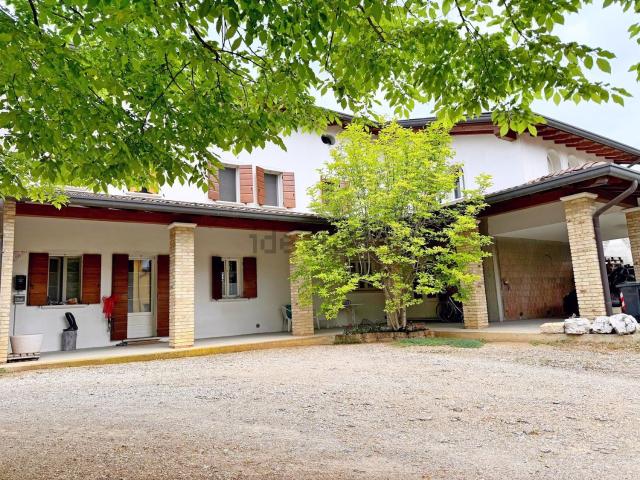 Casa in vendita a Romans, Cordenons