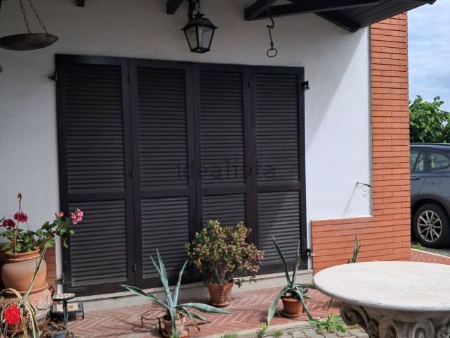 Casa in vendita a Cascina Crosia, Voghera