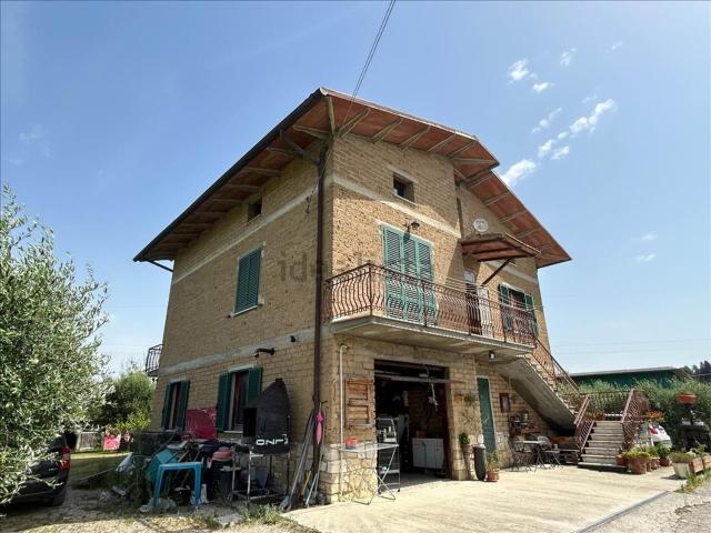 Casa in vendita a Porto, Gioiella