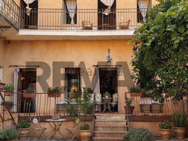 Casa in vendita a Lonato, Lombardia